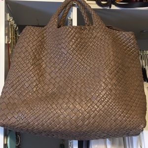 FLASH SALE!! GENUINE FALOR LARGE ITALIAN WEAVE BAG